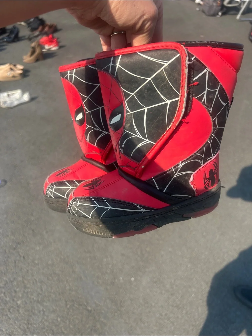 Spiderman official themed